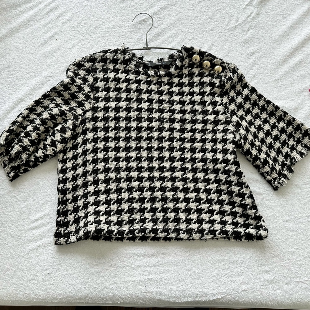 Mango Short tweed top